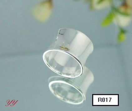Anello Tiffany Modello 25